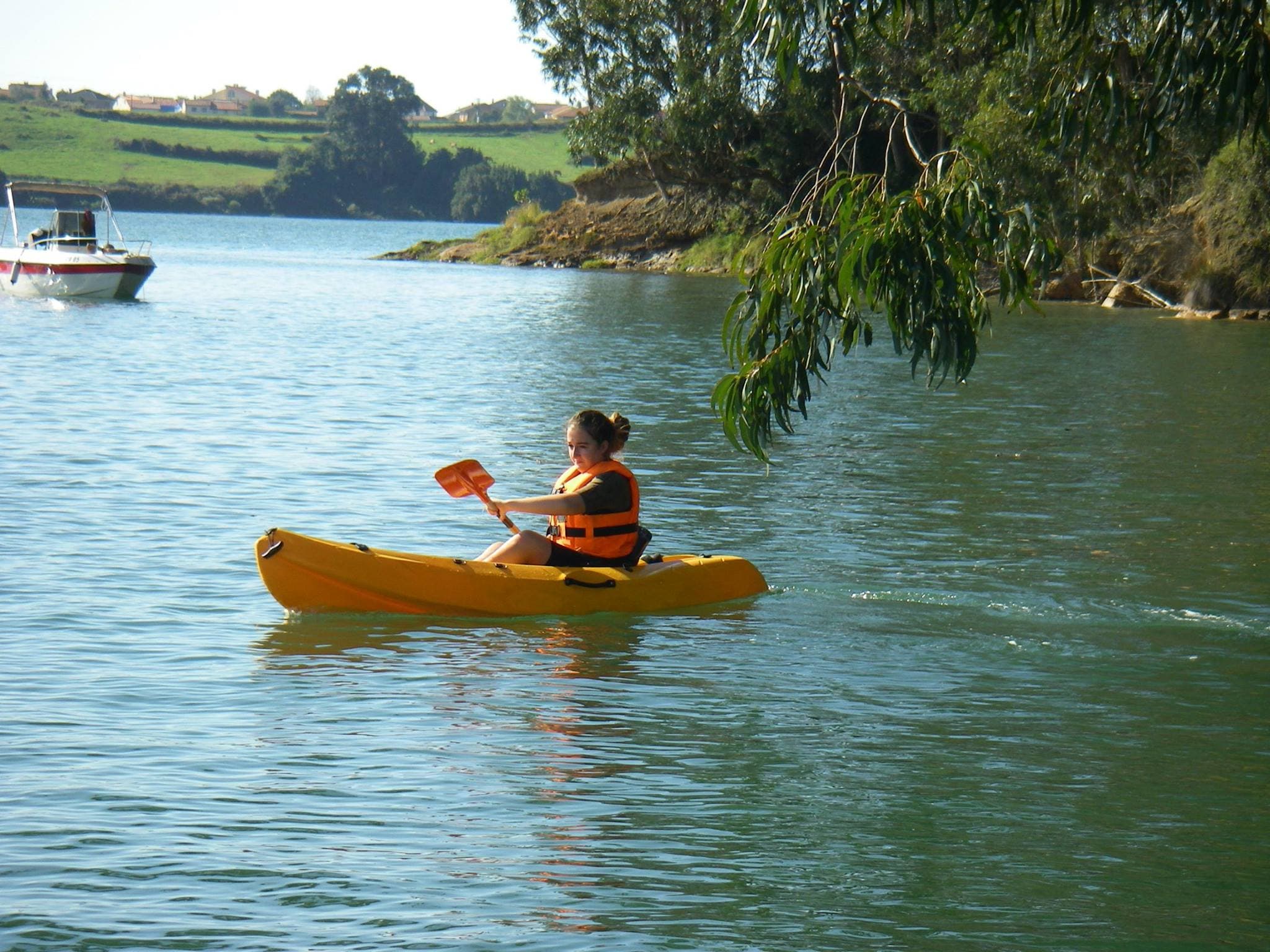 Descenso en canoa por río Deva