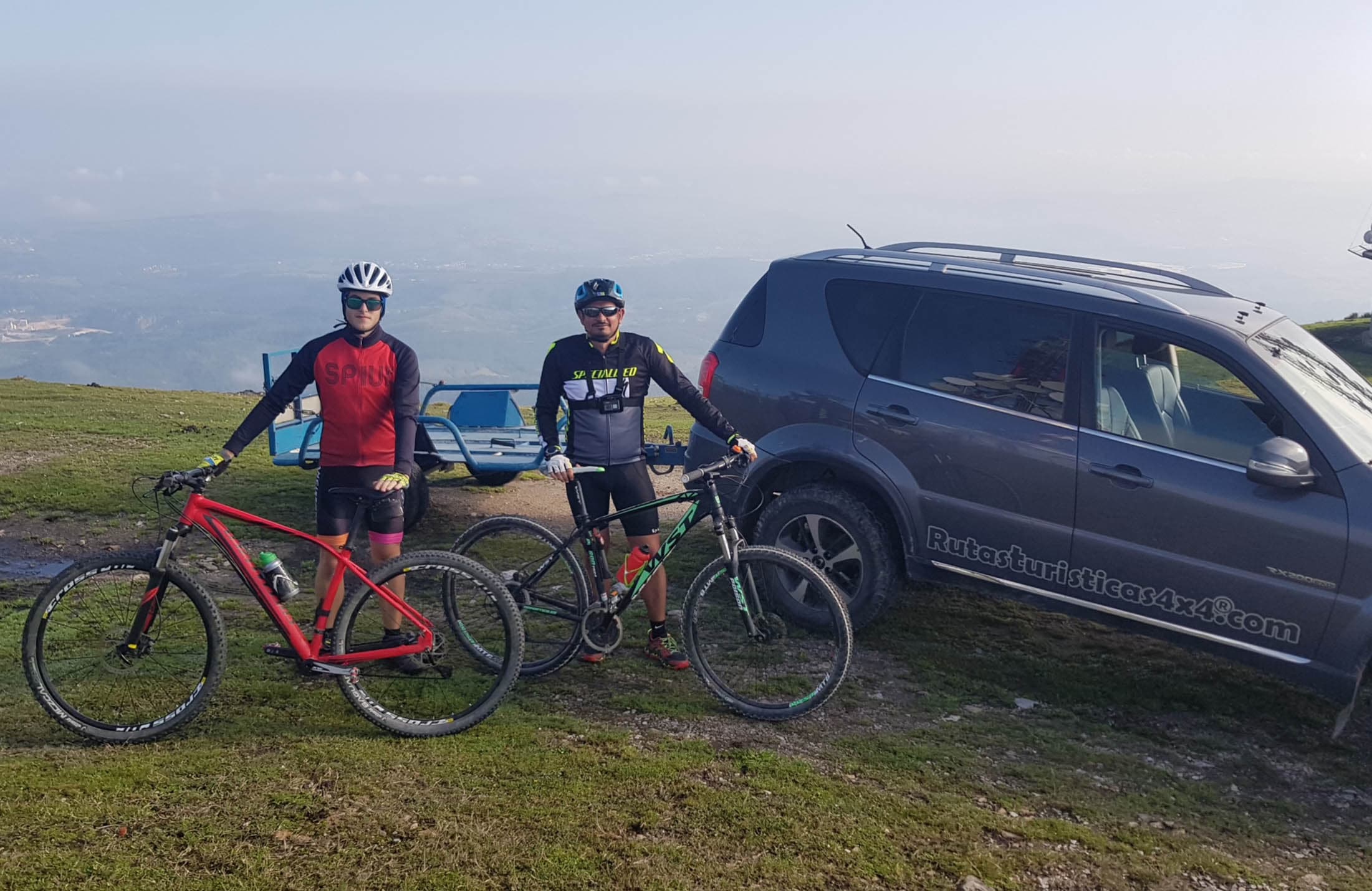 Descenso en BTT con servicio 4x4 en Suances