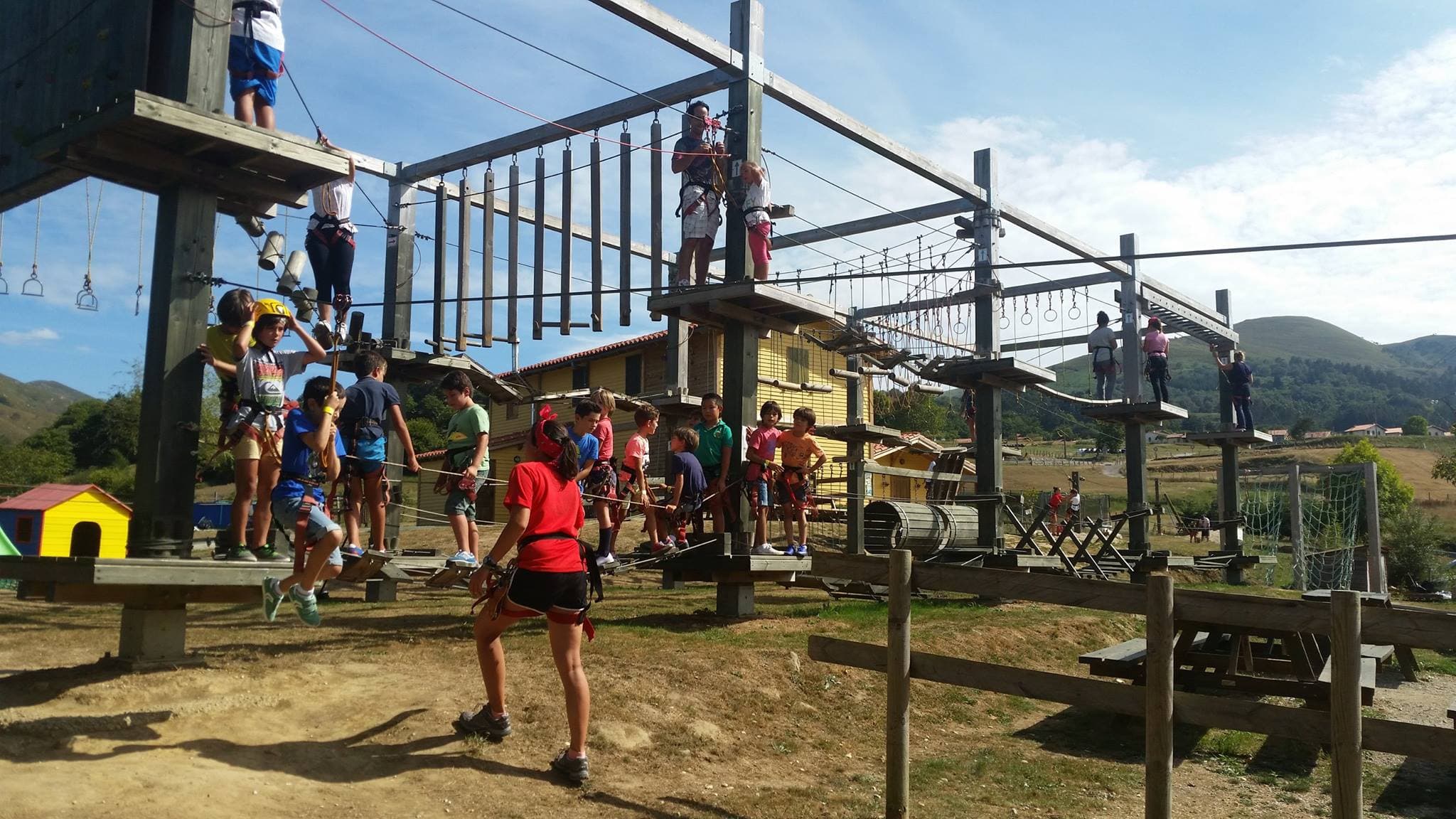 Campamento multiaventura con inglés en Parque Temático