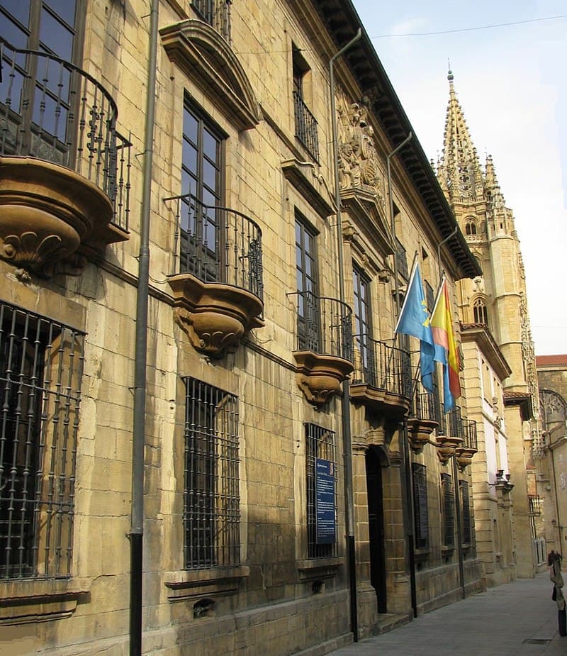 Visita por el casco histórico de Oviedo