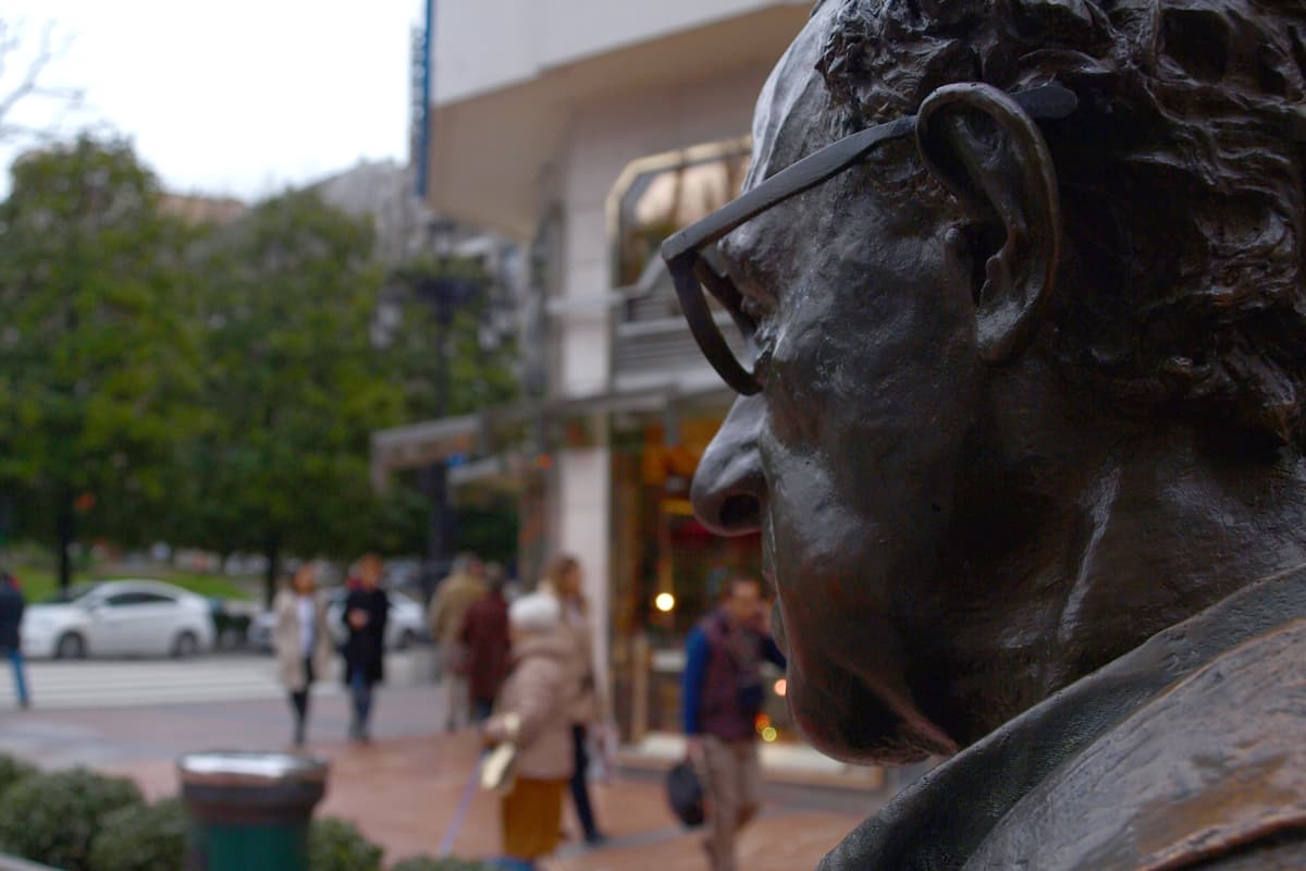 Visita guiada por Oviedo: Historia, arte y literatura en la ciudad de Vetusta