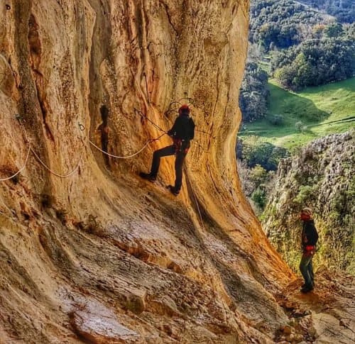 Curso de iniciación a la espeleología