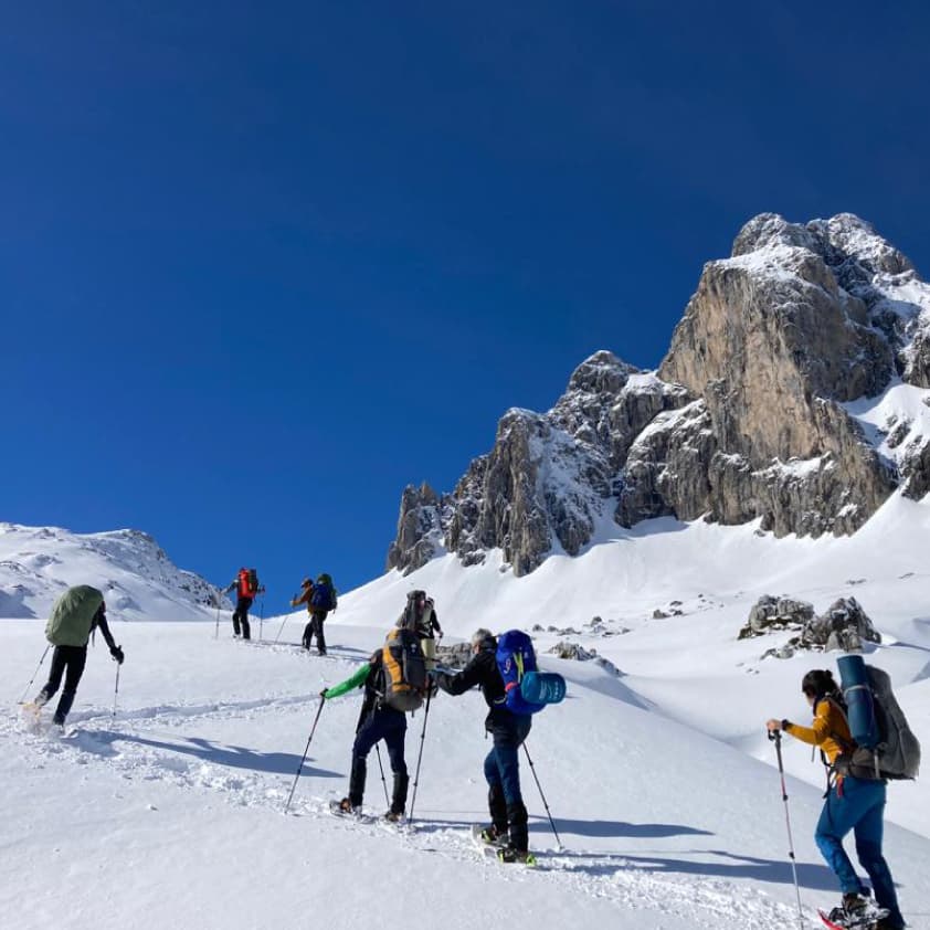 Raquetas de nieve en la Hermandad de Campoo de Suso