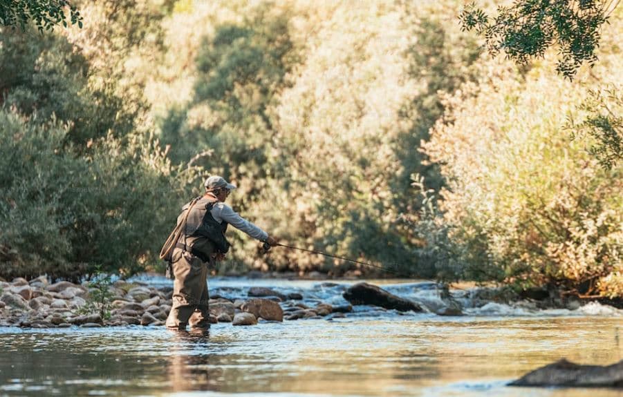 Pesca de salmón en el río Sella