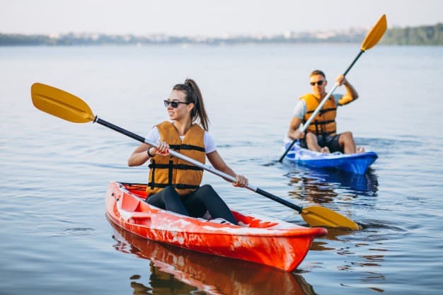 Descubre el Mar Asturiano: Aventura en Kayak por Gijón