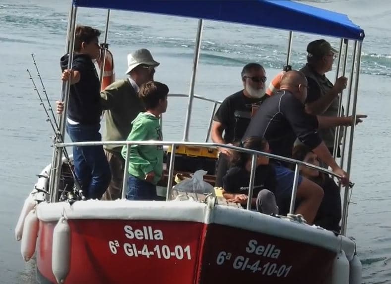 Pesca en la costa y senda costera ría de Villaviciosa: emoción marina en un entorno natural único