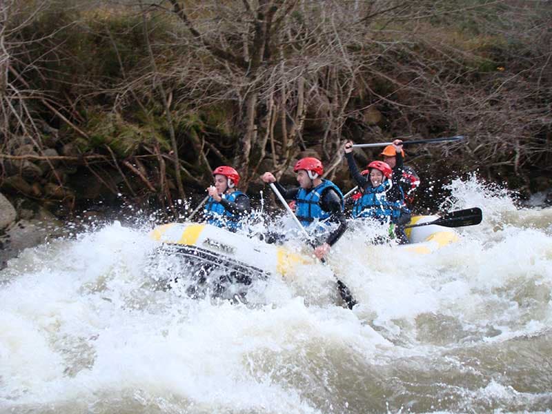 Rafting en el Río Cares: Aventura extrema en los Picos de Europa para todos