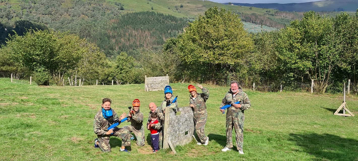 Actividades en parque de ocio y multiaventura