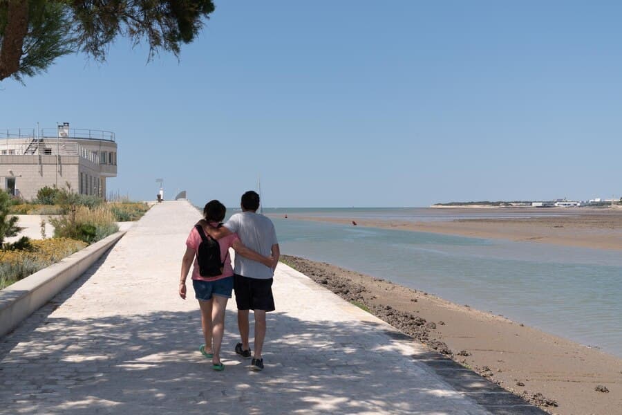 Ruta en velero a La Rochelle | Vino, viento y ostras