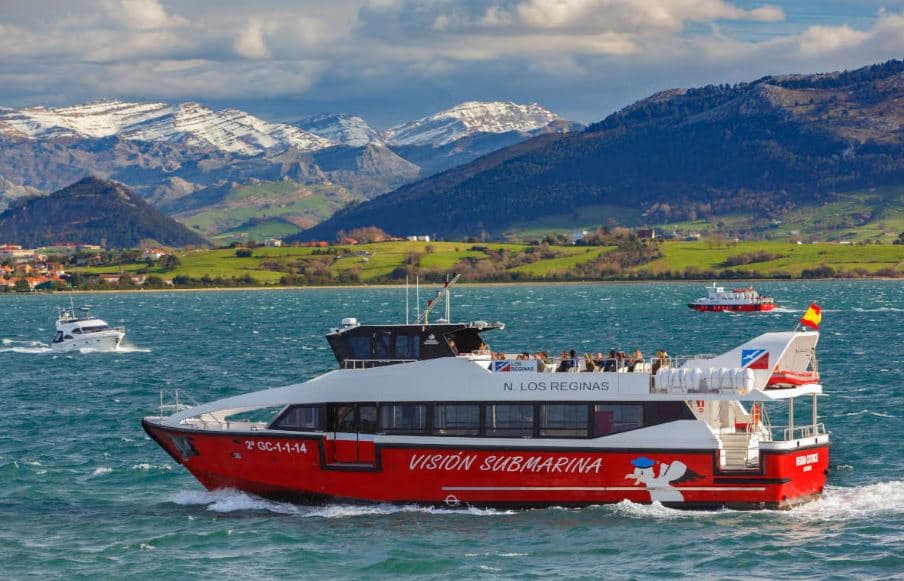 Paseo en barco por la bahía de Santander