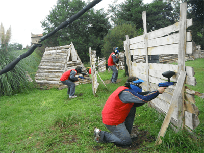 Descarga adrenalina en Cantabria: Paintball en plena naturaleza