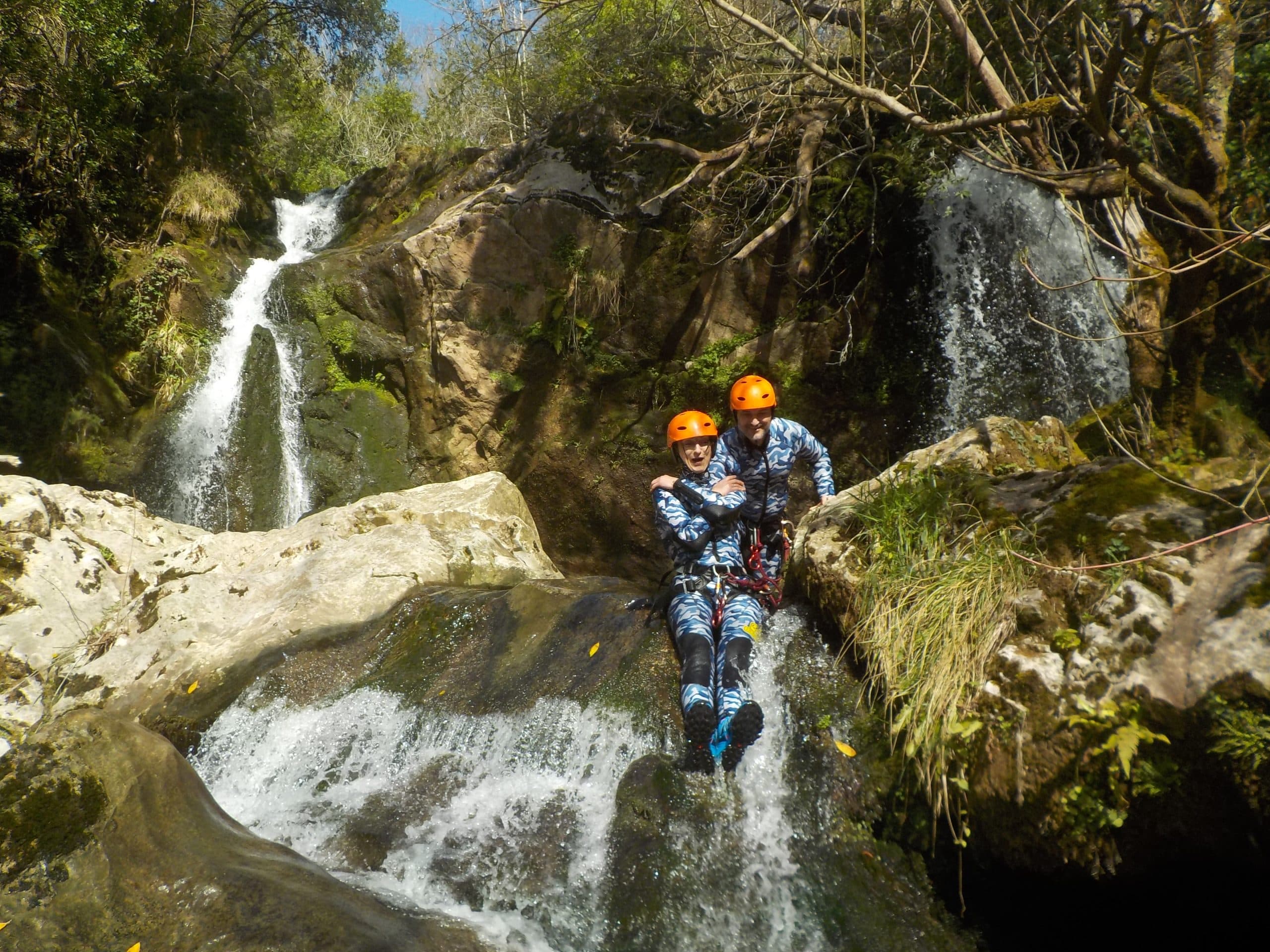 Experiencia de Barranquismo en el Río Navedo: Aventura para Todos los Niveles