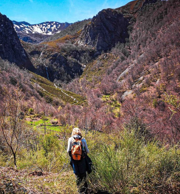 Escapada de Senderismo por la Costa Verde de Asturias: Disfruta de Rutas y Naturaleza