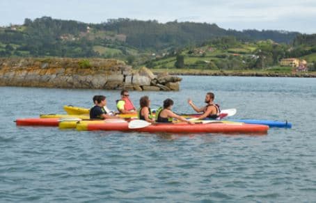 Descenso de la Ría de Villaviciosa en Piragua: Aventura en la Naturaleza para Todos