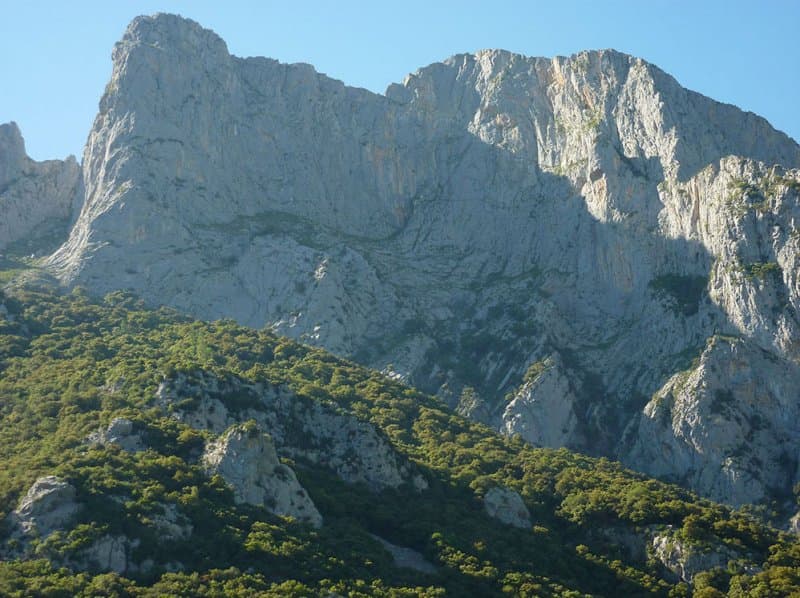 Escalada guiada en el Cueto Agero - Picos de Europa: Vía Espolón Sur