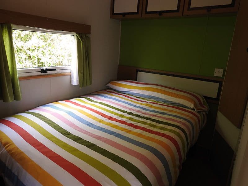 Surf y relax en Cantabria: 2 clases de surf y 2 noches en Mobil Home cerca de Somo