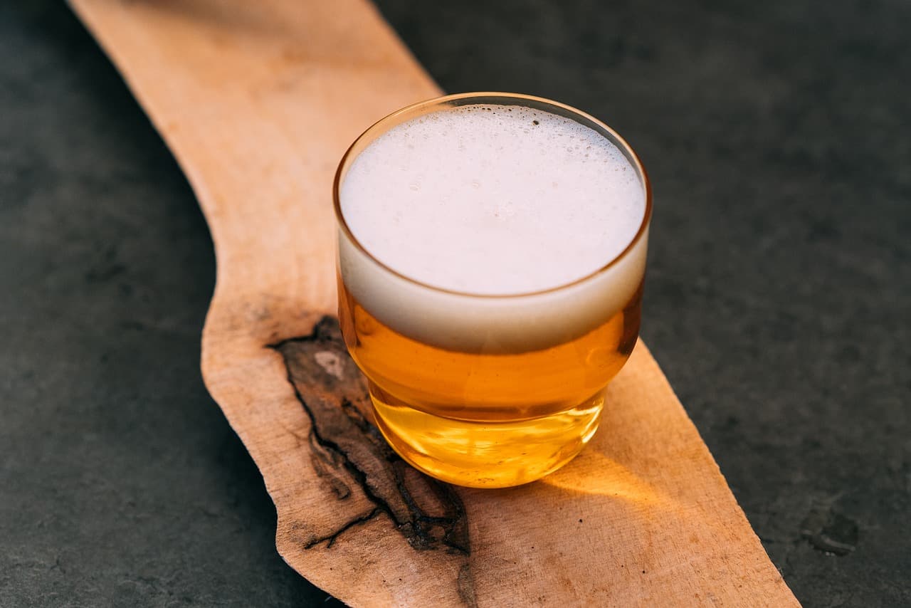 Conviértete en Maestro Cervecero: Vive una Experiencia Artesana de Principio a Fin