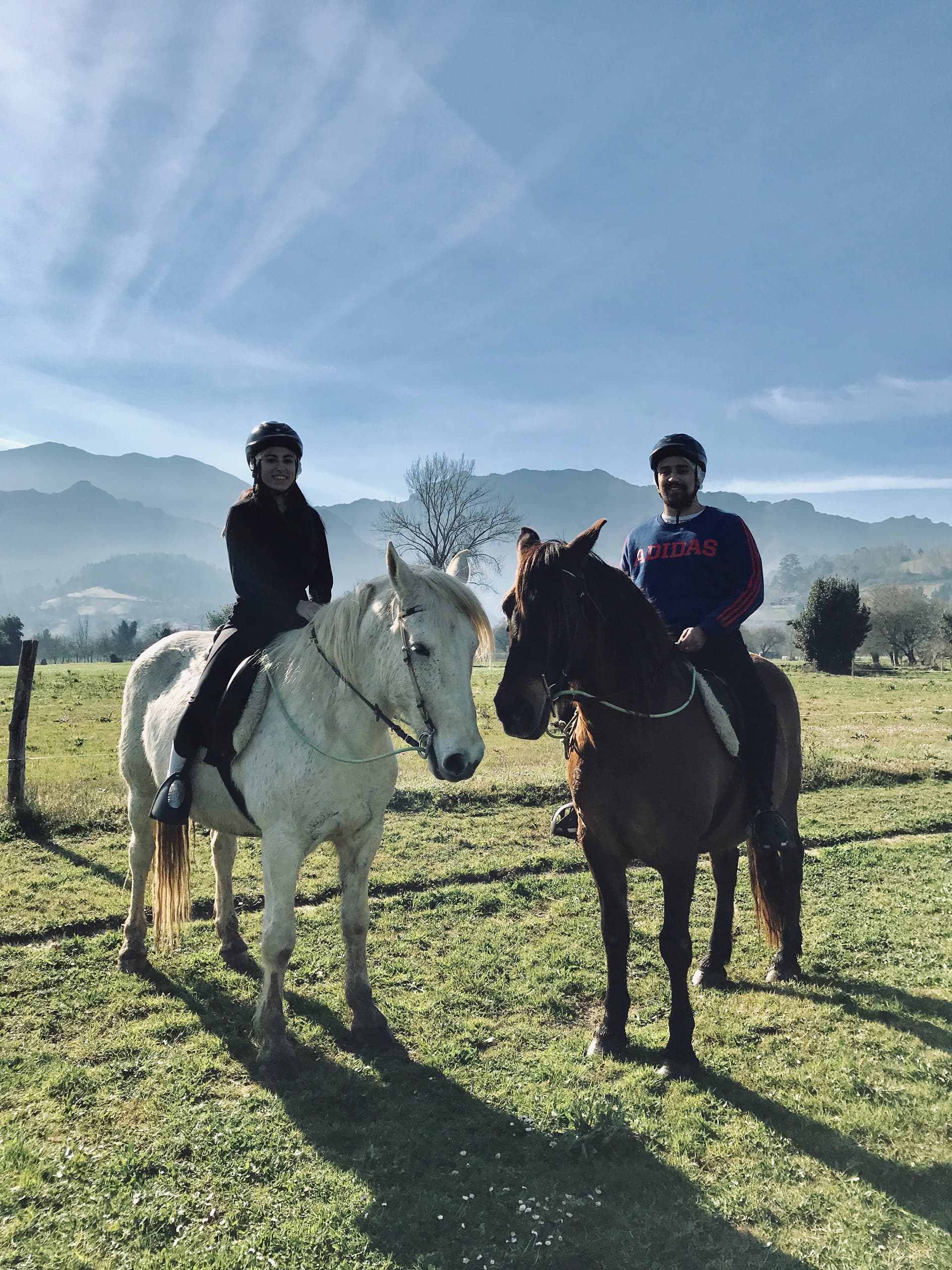 Horseback riding in Asturias to the charming village of El Alisal