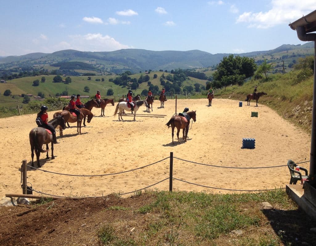 Campamento de inglés en Cantabria: Aprende y Aventura en la Naturaleza