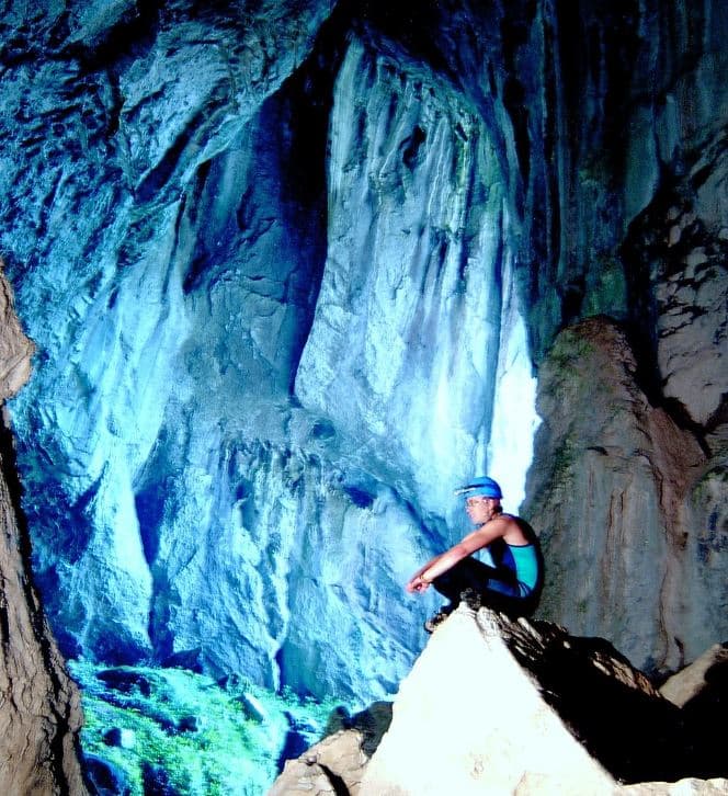 Caving in Ribadesella: Discover the depths of the mountains
