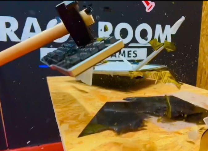 Rage Room in Santander | Basic Level