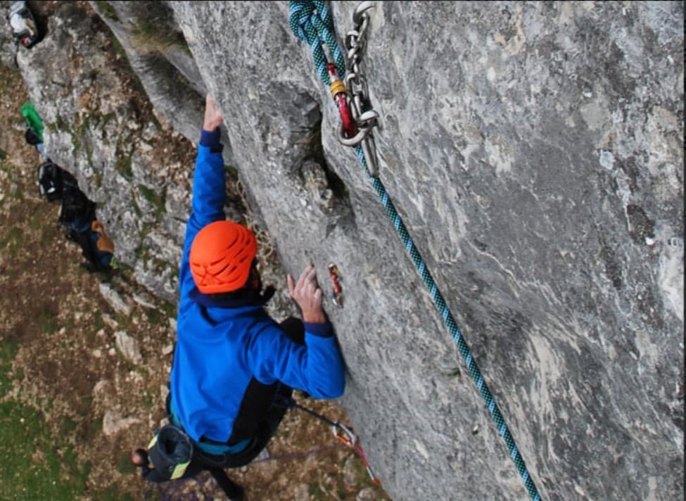 Climbing in Spain: Enjoy Untzillaitz Sur in the Basque Country