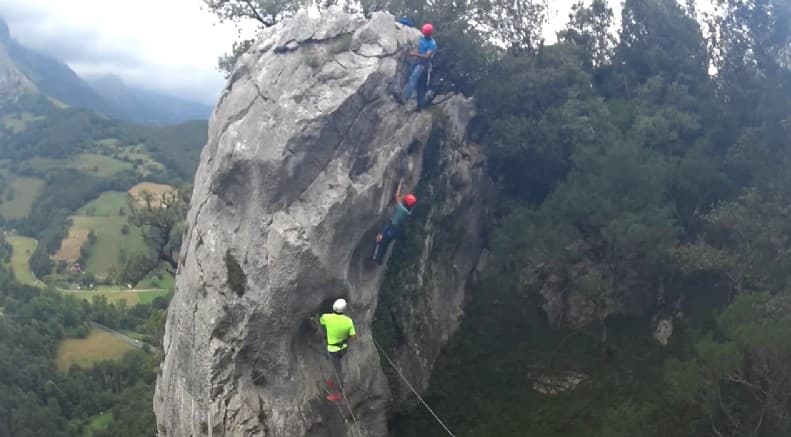 Vía Ferrata El Caliz: Una experiencia única en Cantabria