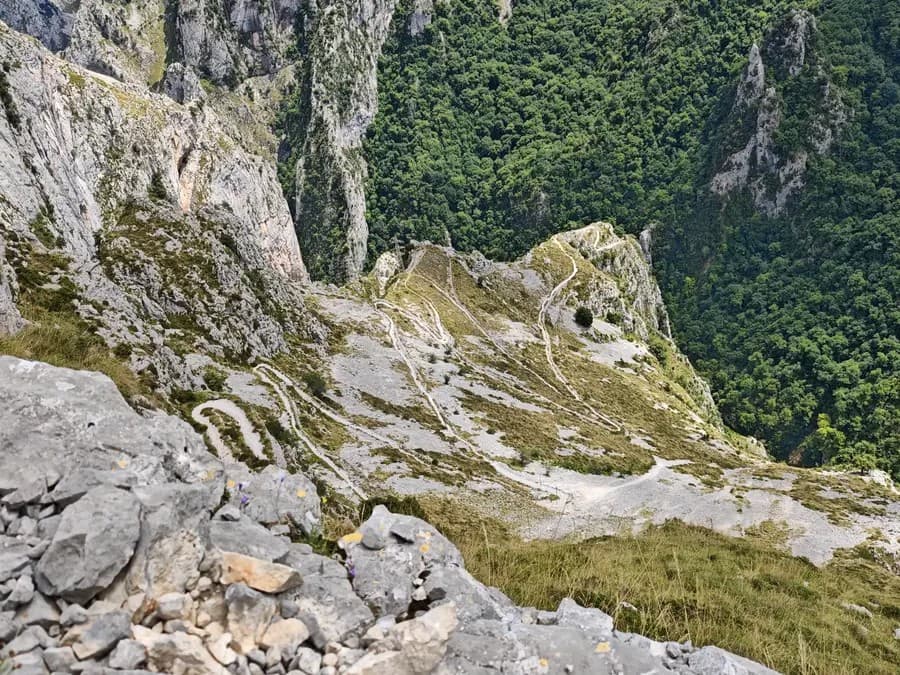 Sierra del Suído: Ruta en 4x4 de dos días hasta O Ribeiro