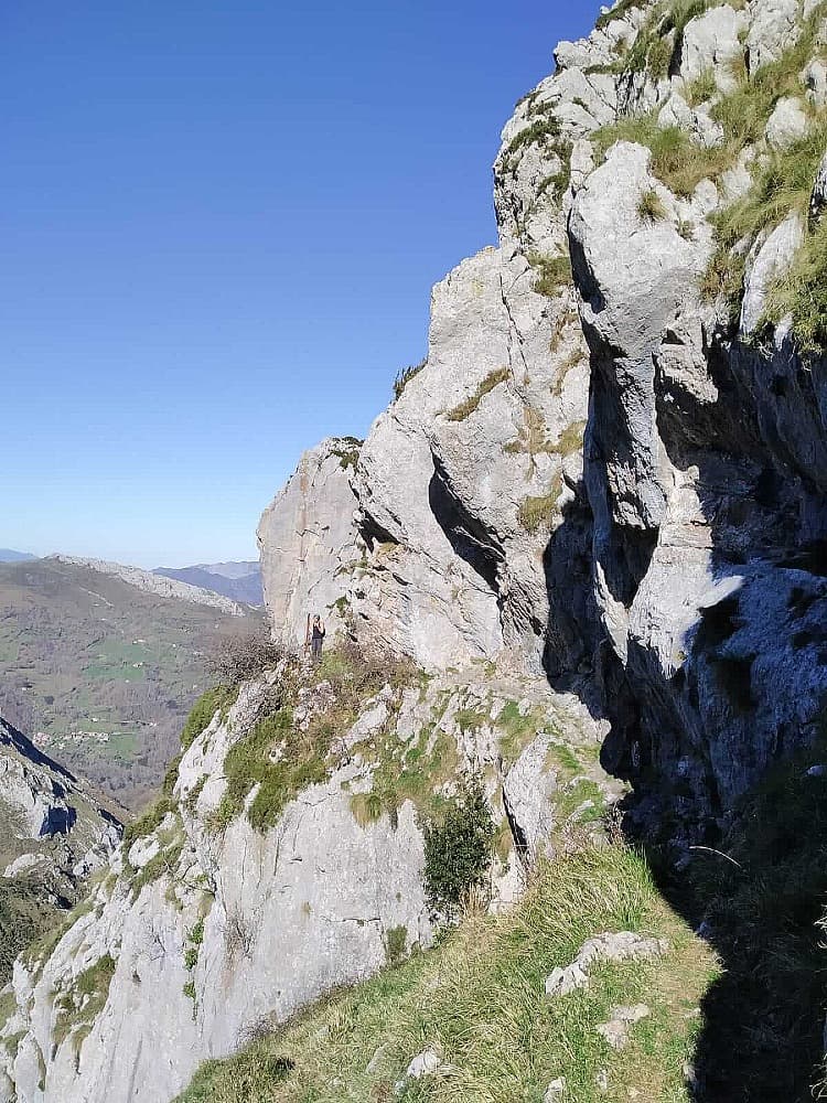 Rutas en Picos de Europa: Ascenso a la Peña Jascal