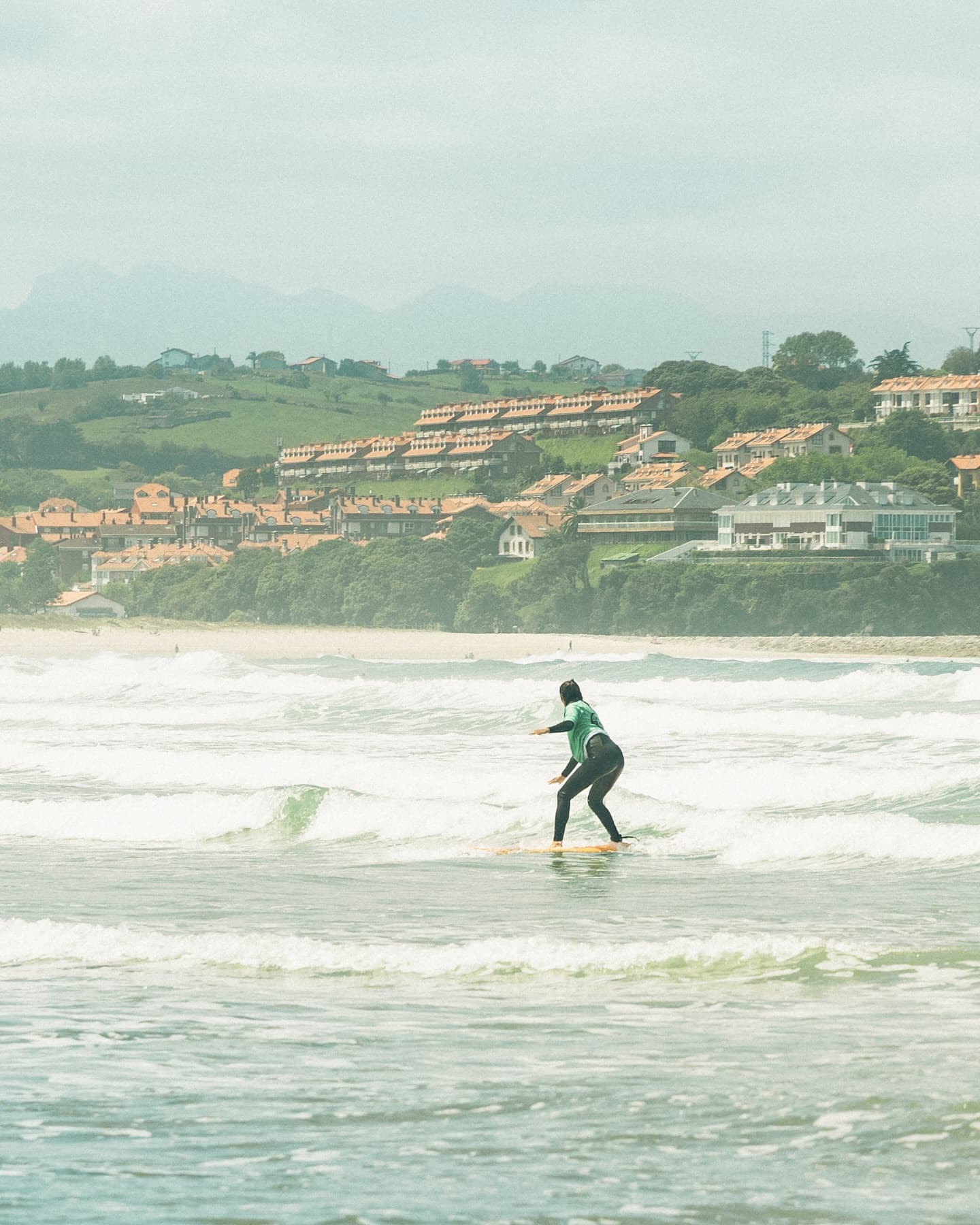 Master the waves from scratch in Oyambre: Surf course for beginners