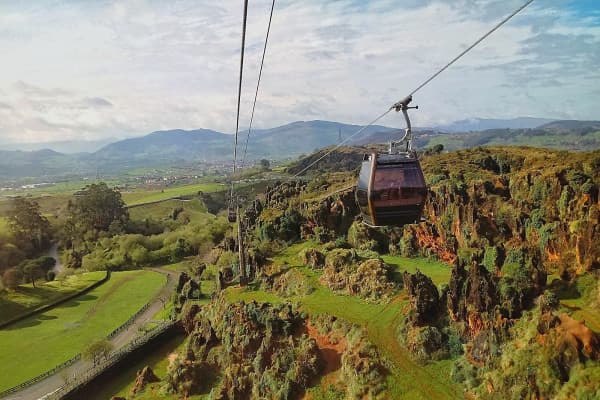 Tour Inolvidable al Parque de Cabárceno desde Santander con Transporte Privado